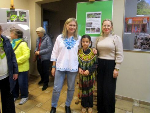 Borneo i Sulawesi. W krainie nosaczy i Torajów