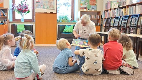 Sezon wiosenno-letni w bibliotece